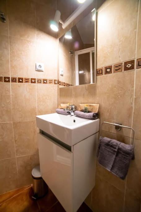 Cozy Apartment Plaza Espana I Renovated 3Br 2Bh 마드리드 외부 사진